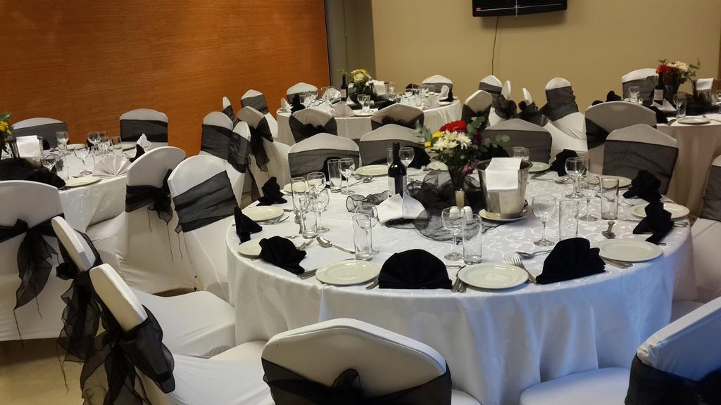 The Destiny Hotel Johannesburg Buitenkant foto